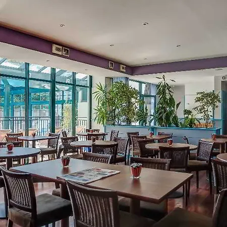 Apartmanhotel Pierre & Centre 3*