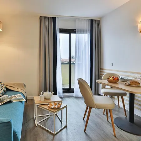 Pierre & Centre 3* La Rochelle (Charente-Maritime)