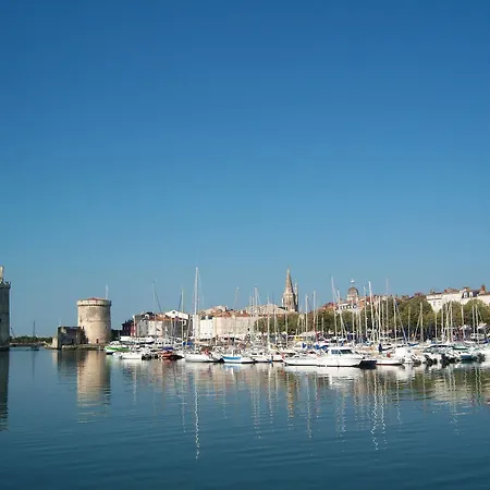 Pierre & Centre Apartmanhotel La Rochelle (Charente-Maritime)