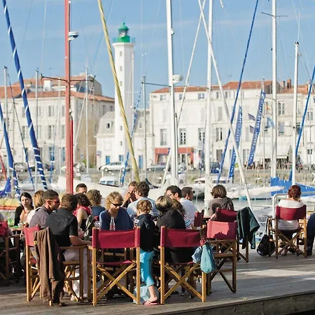 Pierre & Centre Apartmanhotel La Rochelle (Charente-Maritime)
