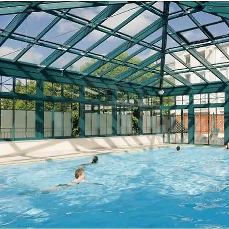 Pierre & Centre Apartmanhotel 3*